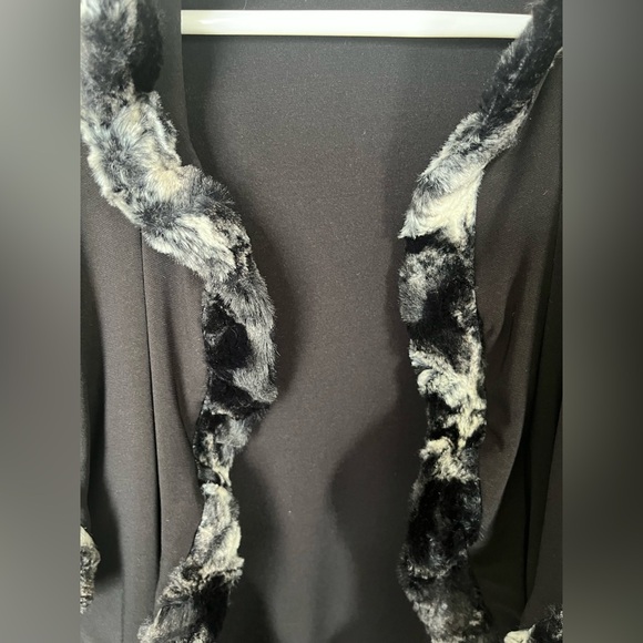 EUC Joseph Ribkoff Long Black Cardigan/ Jacket with Faux Gray Fur in Size 6. - Picture 10 of 13